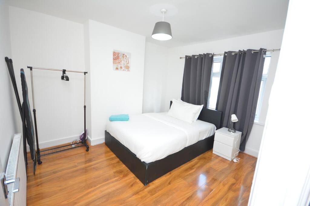 4 Bedroom House In East London Luaran gambar